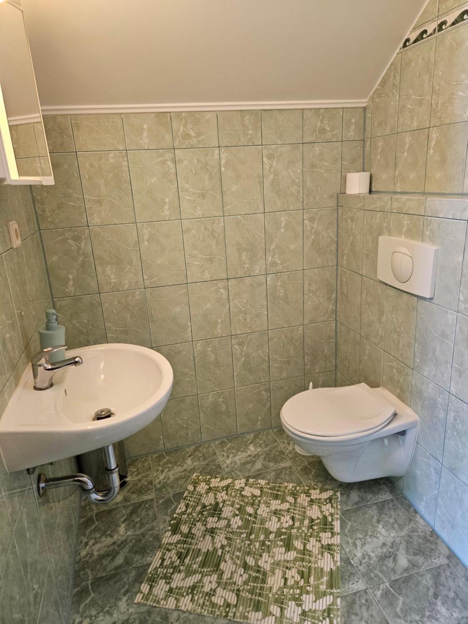 Guest House Pod Lesem Merklin Экстерьер фото